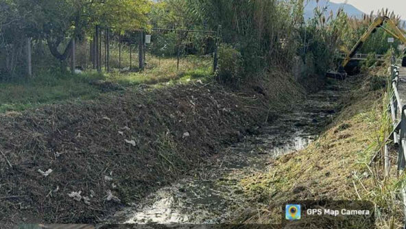 2024_10_15_Prosecuzione lavodi di pulizia Canale B_Loc. Pantano_Scalea (3)